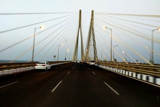Mumbai City Tour in Public Transportation - Who Is This Tour Best For?