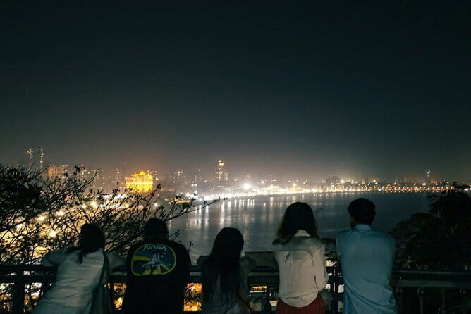 Mumbai City Tour with Licensed Guide and Lunch - Value and Cost Analysis