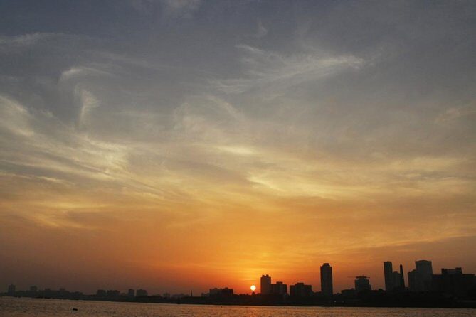 Mumbai Sky Line Private Sailing Excursion for up to 5ppl - Why This Tour Is a Great Value