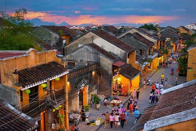 My Son Sanctuary - Hoi An Highlights: PRIVATE Full-day Tour from Da Nang - Tasting Vietnamese Cuisine at Silk Village