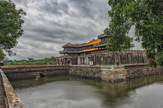 My Way Travel - Luxury Tailormade tour to Indochina - Price & Value