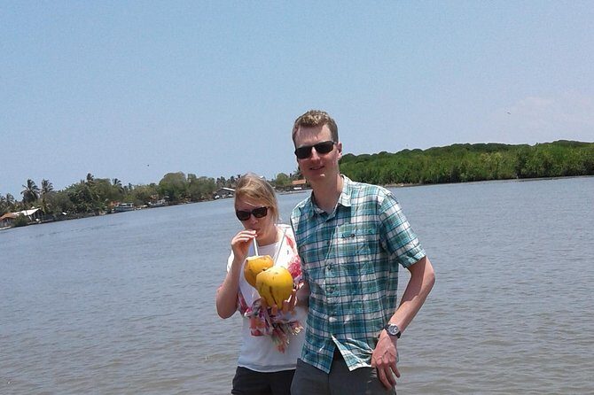 Negombo Lagoon Boat Safari From Negombo - Wildlife and Nature: What Makes It Special