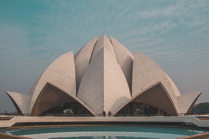 New Delhi Private City Day Tour with Guide Including Pick & Drop - Authentic Traveler Insights