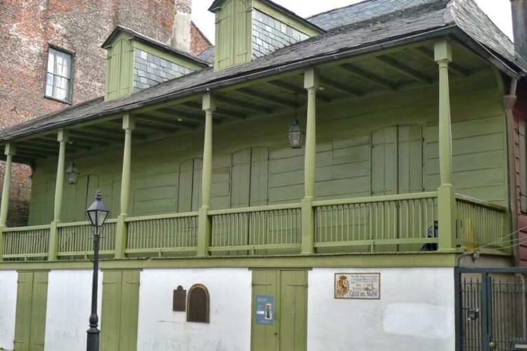 New Orleans: 1.5-Hour Vampire Tour of the French Quarter - An In-Depth Look at the Vampire Tour Experience