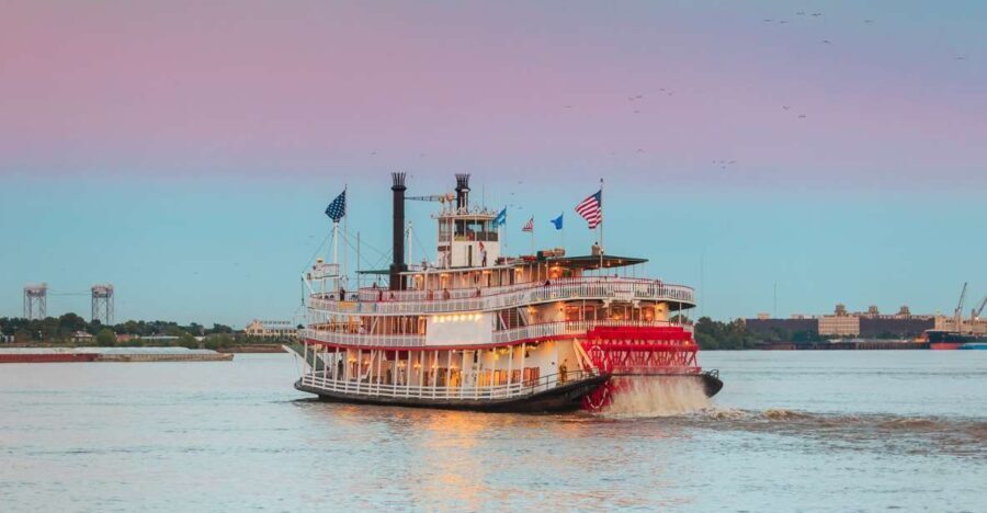 New Orleans: Evening Jazz Cruise on the Steamboat Natchez - The Scenic Views and Atmosphere