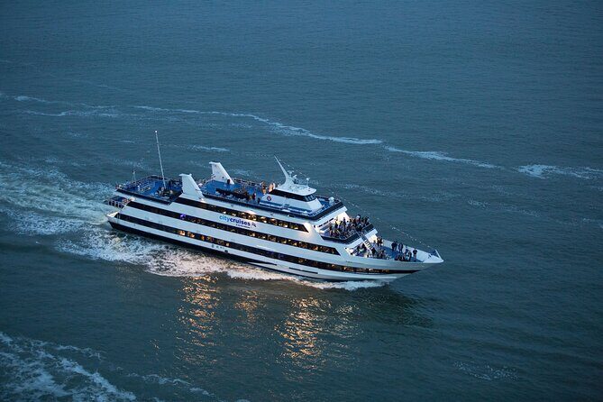 New York Father's Day Dinner Buffet Cruise - Dining Experience: Quality and Atmosphere