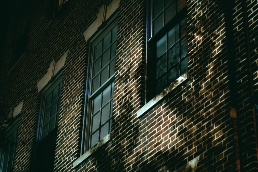 Newport Ghosts: Seaside Hauntings and Hags Tour - Exploring the Details of the Newport Ghosts Tour