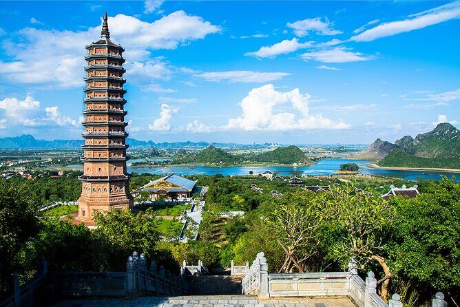 Ninh Binh 1 day tour UNESCO World Heritage: BAI DINH PAGODA - TRANG AN -MUA CAVE - Authenticity and Practicalities