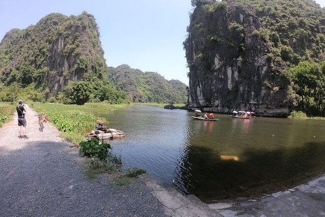 Ninh Binh Luxury Small Group 2 Day 1 Night 4 Star Hotel - Resort - Analyzing the Value
