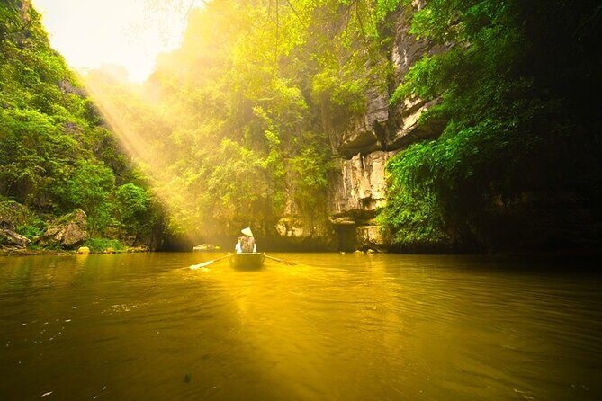 Ninh Binh Tour: Deluxe & Small Group Tam Coc Hoa Lu - Boat, Biking, Buffet Lunch - Getting to Know the Itinerary in Detail