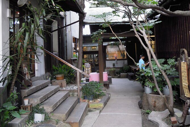 Nostalgic Osaka walk, totally different from Dotonbori - The Sum Up