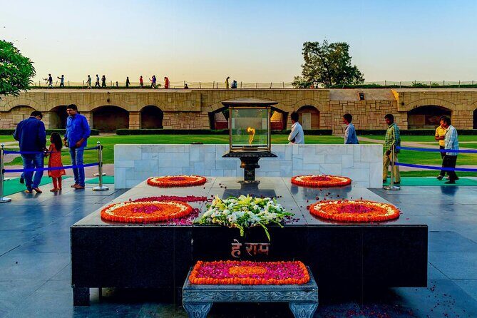 Old and New Delhi Sightseeing Tour - Authenticity and Cultural Insights