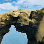 One-day private chartered car tour in Taipei: Yehliu, Jiufen, Pingxi, North Coast popular attractions with chartered car, professional Chinese/English driver - The Value of a Private Guide & Vehicle