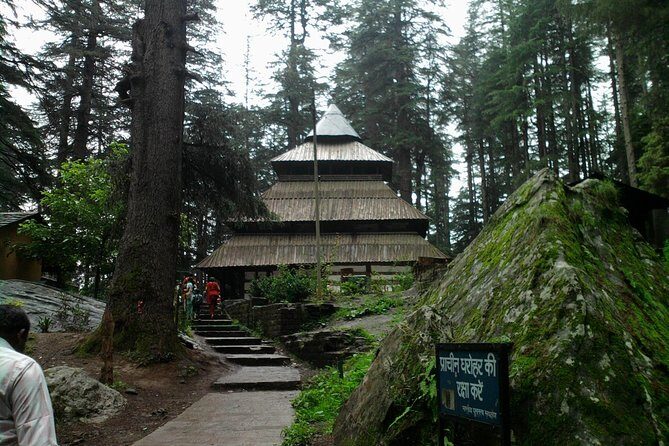 One Way Private Transfer Delhi to Manali - The Drive: Comfort and Flexibility