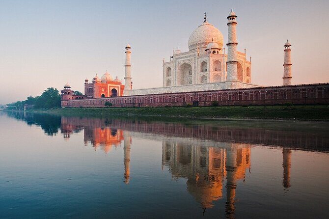 Overnight Agra Visit - The Comfort and Convenience Factor