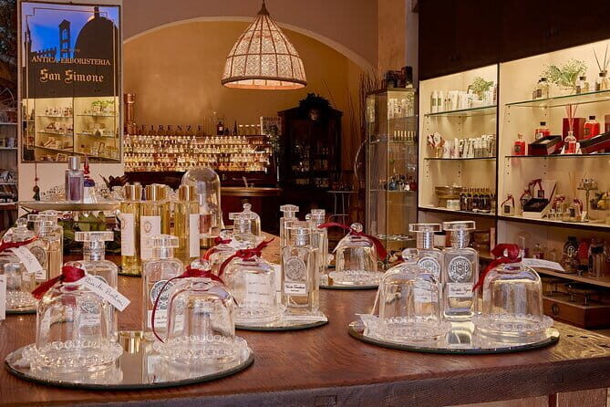 Perfume Masterclass in Florence: Make your Own Personal Fragrance - A Relaxing Break with a Touch of Luxury