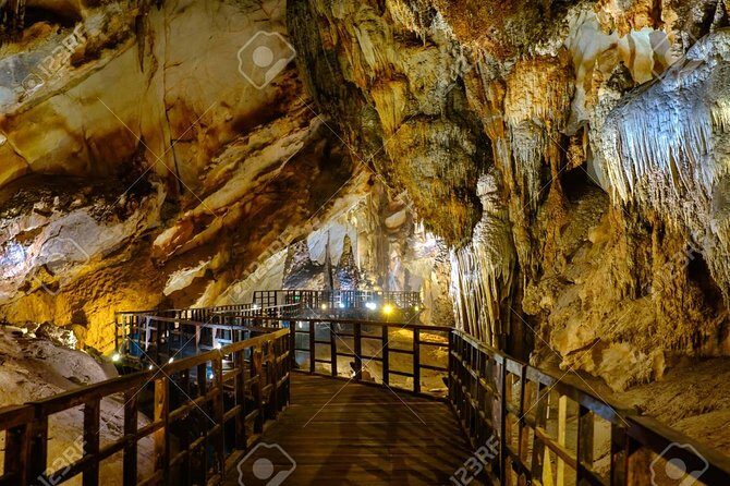 PHONG NHA CAVE -DARK CAVE 1 DAY TRIP FROM DONG HOI or PHONG NHA - Who Should Consider This Tour?