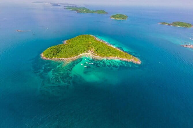 Phu Quoc 4 Islands Full Day Tour with cable car - What Makes This Tour Stand Out?