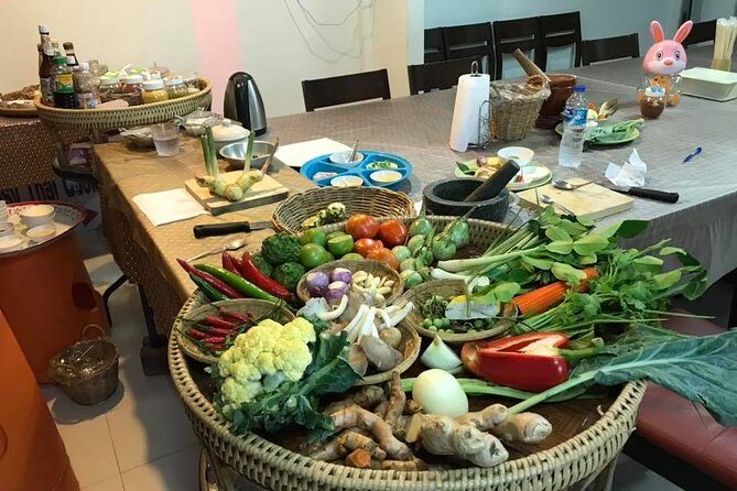Phuket Easy Thai Cooking Class and Market Tour - Analyzing the Value and Practicalities