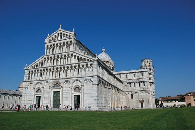PISA HALF-DAY: from Florence by minivan with Leaning Tower ticket - Who Should Book This Tour?