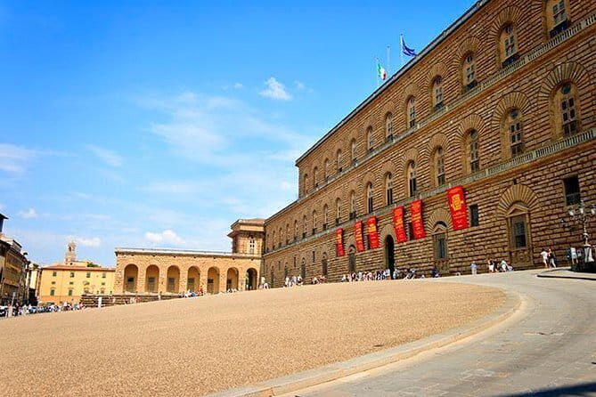 Pitti Palace - Private Tour At Galleria Palatina Incl. Tkts To Boboli Gardens - FAQ