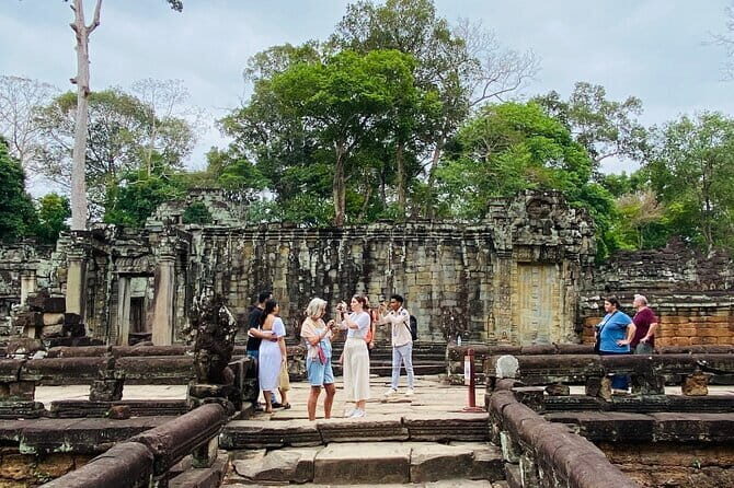 Preah Khan, Neak Pean and Pre Rup Temple Tour - Practical Details and What You Can Expect