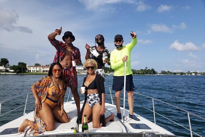 Premium Miami Yacht Tour Experience: Captain, Champagne & Party! - The Experience: What Sets It Apart