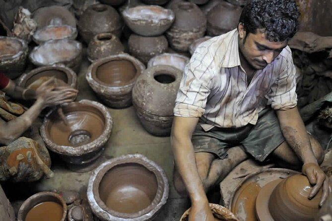 Private 2 Days Mumbai Gems Tours(Sightseeing_Slum_Elephanta Cave & Dabbawala) - FAQ
