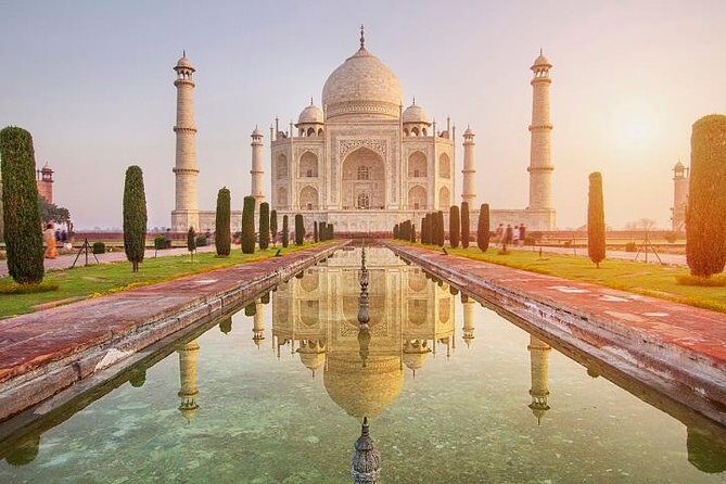 Private 4 Days Luxury Golden Triangle Delhi-Agra-Jaipur Tour with Accommodation - What Makes This Tour Stand Out?