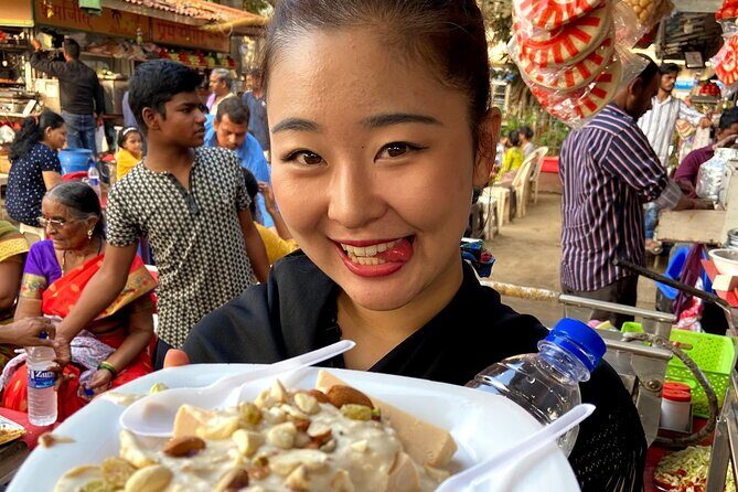 Private 4-Hour Tour of Mumbais Tastiest Local Foods - An In-Depth Look at the Mumbai Food Tour