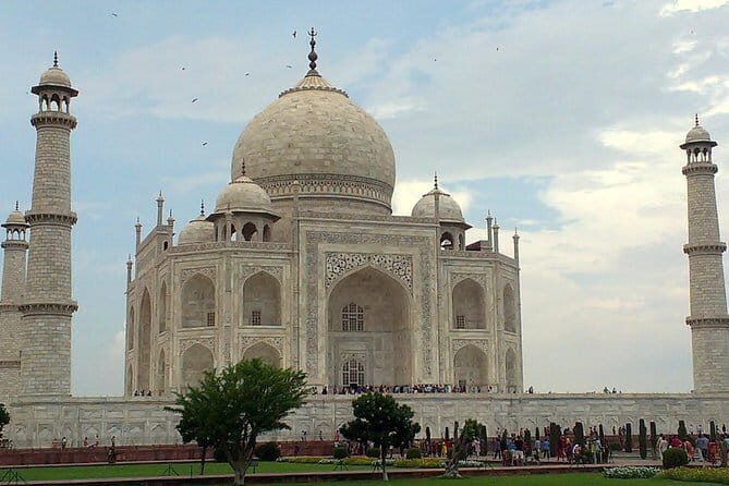 Private Agra Day Tour with Culture Walk - Who Should Book This Tour?