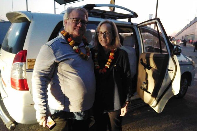 Private Airport Transfer - DEL Airport to Hotel OR Hotel to DEL Airport - Who Is It Best For?