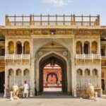 Private Amer Fort and Jaipur City Tour from Delhi By Car - Authentic Insights and Practical Details