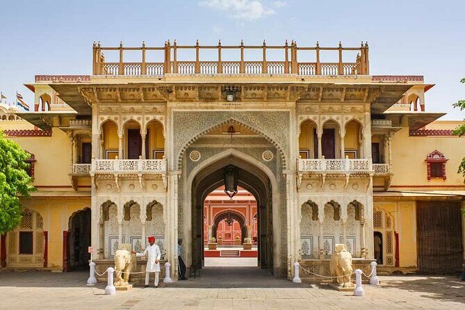 Private Amer Fort and Jaipur City Tour from Delhi By Car - Authentic Insights and Practical Details