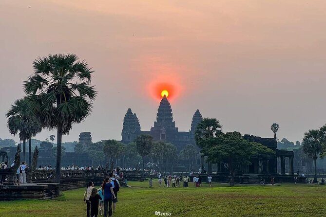 Private Angkor Sunrise Guided Tour - Practicalities and Considerations