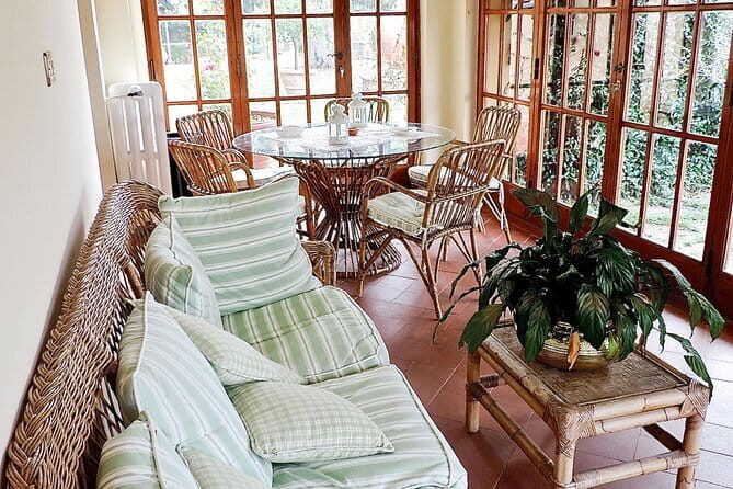 Private Authentic Dining Experience in a Tuscan Villa with Simona - Practical Details and What to Expect