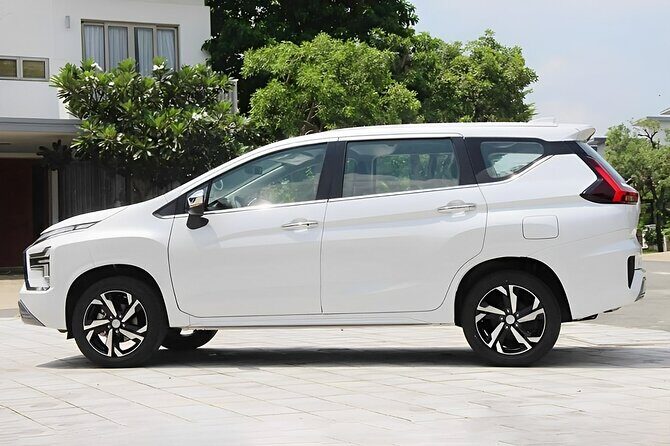 Private Car Between Hue/ Phu Bai Airport and Hoi An - Who Is This Transfer Best For?
