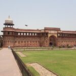Private Car Tour of Taj Mahal and Agra Fort from Delhi - Authentic Insights from Reviewers