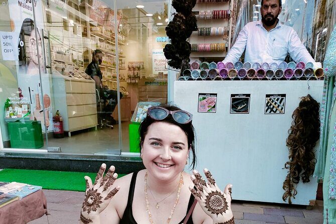 Private Customized Delhi Shopping Tour with Female Consultant - Authentic Insights from Reviewers