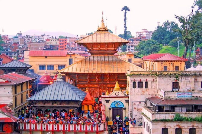 Private Day Tour: Kathmandu Valley - Visiting a Thangka Painting School: Art and Faith Intertwined