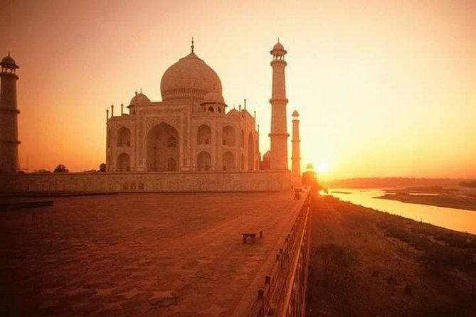 Private Day Tour of Taj Mahal and Agra Fort by Superfast Train - What Makes This Tour Stand Out?