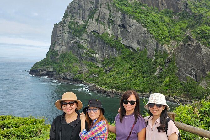Private Day tour on the fantasy island for CRUISE customers - An Extensive Look at the Tour Itinerary