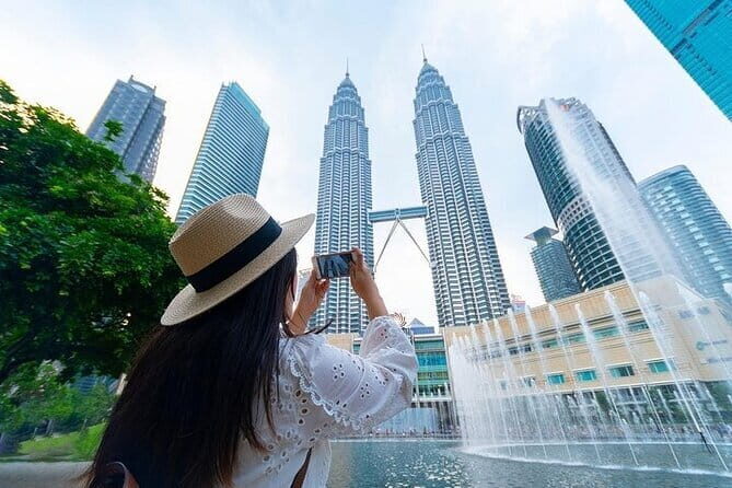 Private Day Trip of Kuala Lumpur and Malacca from Singapore - Exploring the itinerary: what to expect at each stop