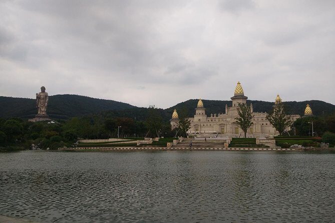 Private Day Trip to Wuxi Lingshan Grand Buddha and Taihu Lake from Shanghai - What Makes This Tour Stand Out?