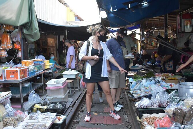 Private Excursion to Floating Market and Ayutthaya World Heritage - Considerations