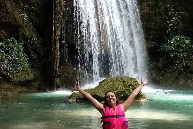 Private Excursion to Floating Market and Erawan Waterfall - Authentic Insights from Reviewers
