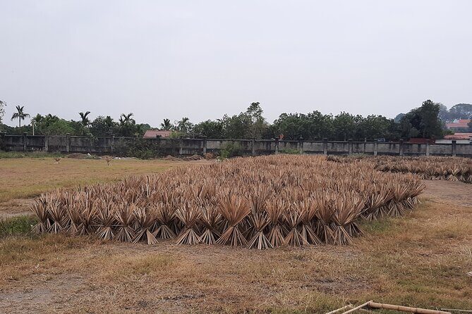 Private experience of visiting Quang Phu Cau incense village - Authentic Photos and Local Life