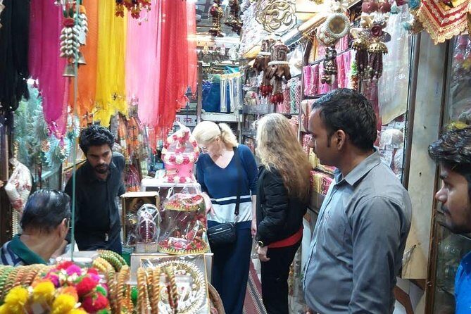 Private Full - Day Shopping Tour in Delhi - Transportation, Guides, and Value