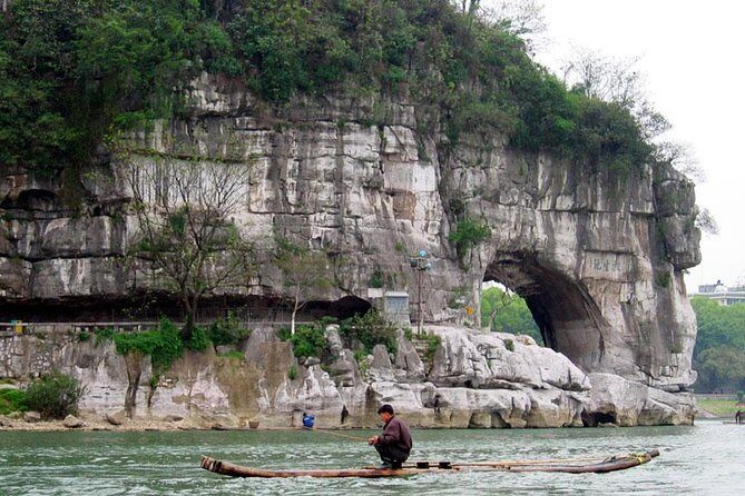 Private Guilin Full Day Tour including Fubo Hill, Reed Flute Cave, Elephant Hill and Seven Star Park - Practical Considerations and Tips