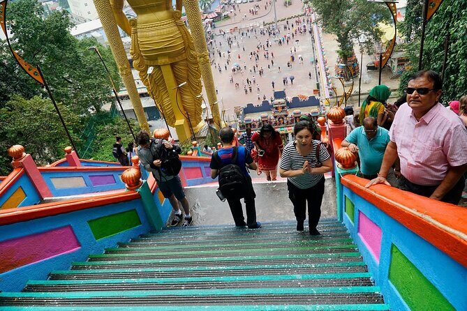 Private Half-Day Batu Caves and Cutural Tour in Kuala Lumpur - Batu Caves: An Unmissable Landmark